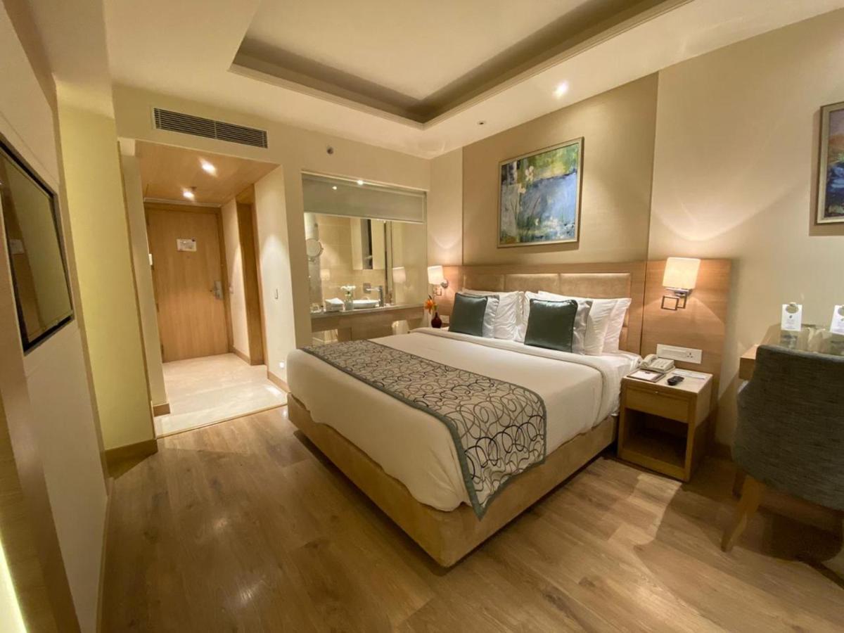 Golden Sarovar Portico Hotel Amritsar